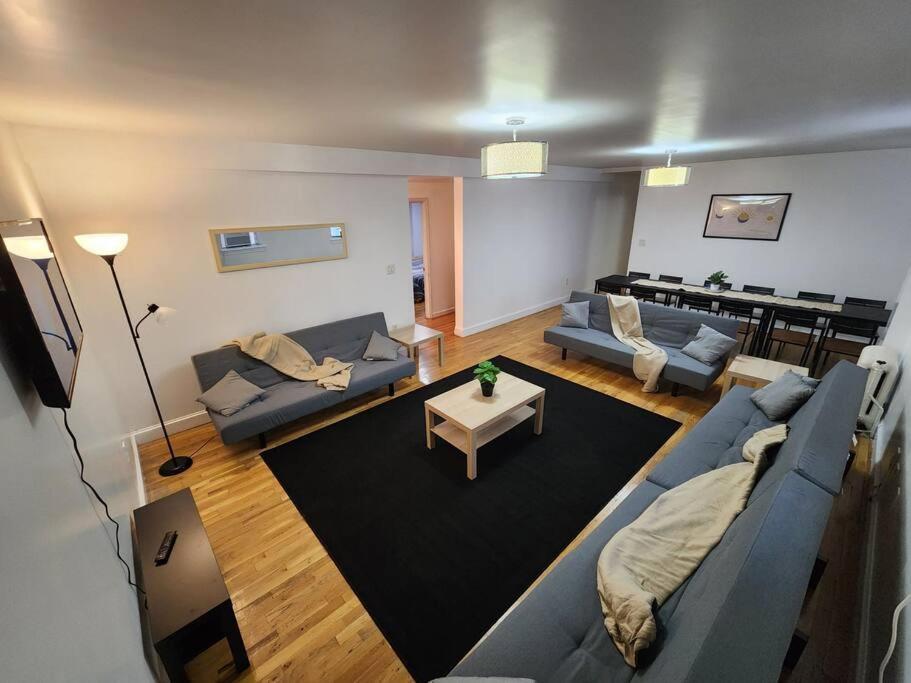 Spacious 3 Bedroom Apartment Mins To Nyc! Union City Eksteriør billede