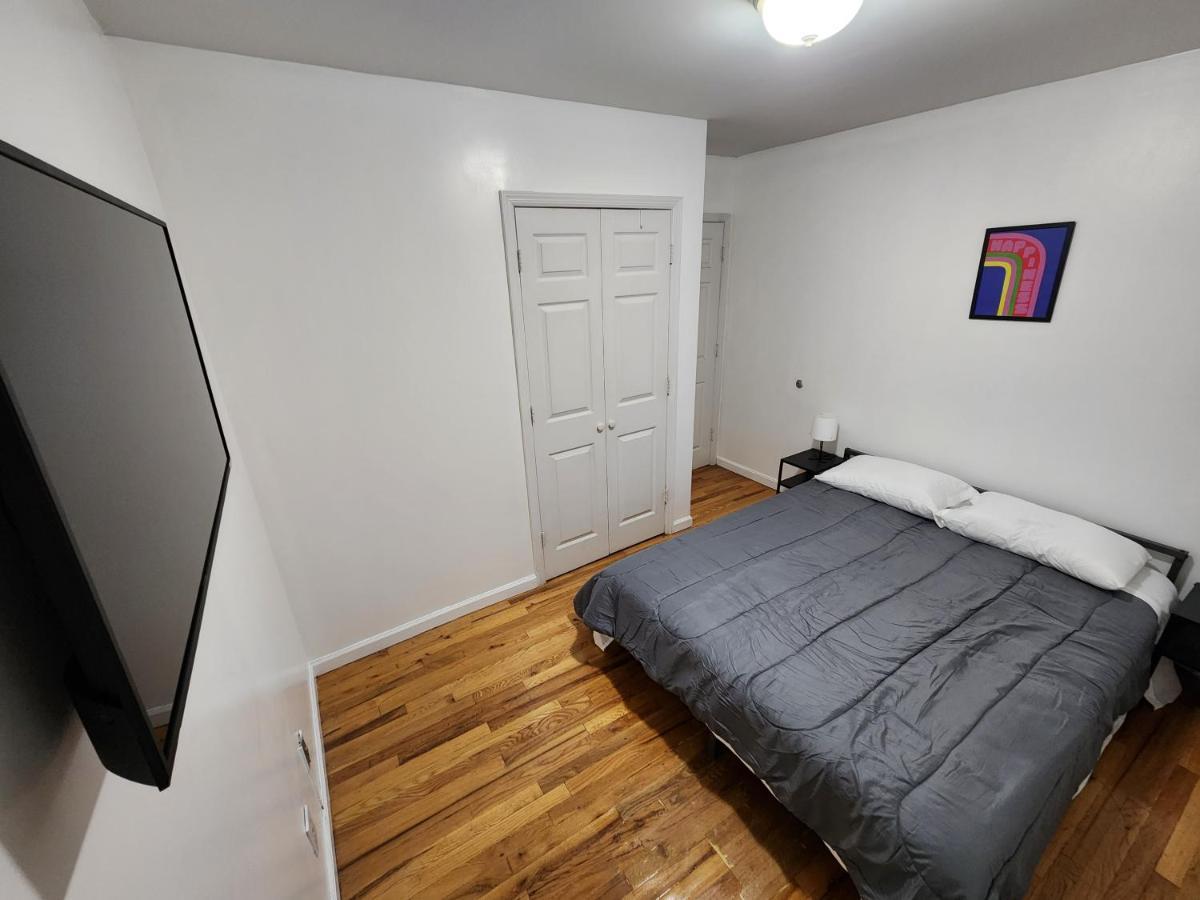 Spacious 3 Bedroom Apartment Mins To Nyc! Union City Eksteriør billede